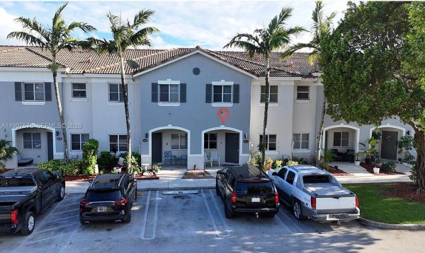 Venetia Groves, 1612 SE 30th St, Homestead, Florida 33035, image 1