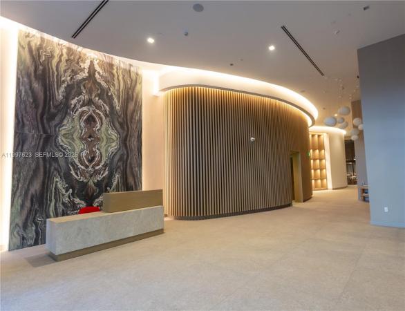 3034 Oak Ave #504, Coconut Grove, Florida 33133, image 1