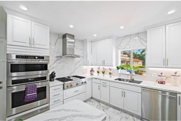 Miami Shores Bay Park Estates, 1400 NE 103rd St, Miami Shores, Florida 33138, image 2