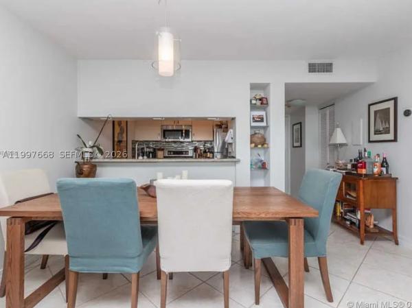 Charter Club, 600 NE 36th St #1006, Miami, Florida 33137, image 1