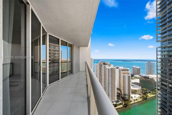 Icon Brickell Tower 1, 475 Brickell Ave #3711, Miami, Florida 33131, image 1