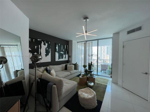 Wind, 350 S Miami Ave #1809, Miami, Florida 33130, image 1
