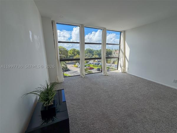 Oceanview Park, 1000 Parkview Dr #531, Hallandale Beach, Florida 33009, image 2