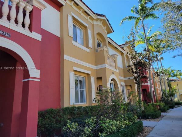 8938 SW 19th St #904, Pembroke Pines, Florida 33025, image 1