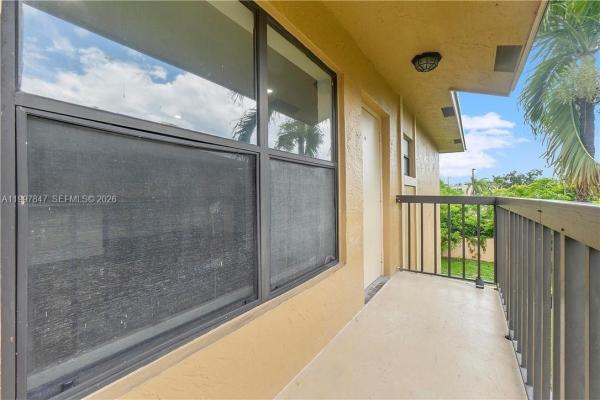 Lago Grande, 6690 W 26th Ct #23-16, Hialeah, Florida 33016, image 1