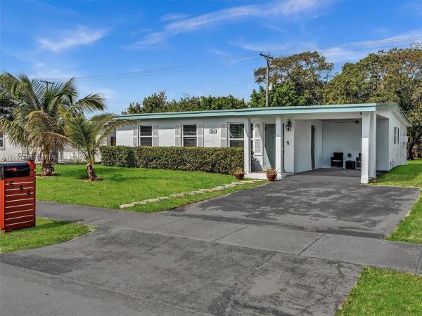 Boulevard Gardens, 535 NW 29th Ter, Fort Lauderdale, Florida 33311, image 3