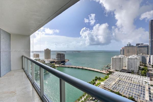 Icon Brickell Tower 2, 495 Brickell Ave #2807, Miami, Florida 33131, image 1
