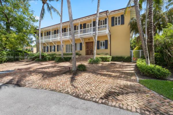 Biscayne Key Estates, 685 Harbor Ln, Key Biscayne, Florida 33149, image 1