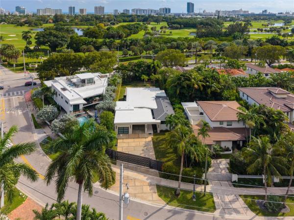 Sunset Lake, 3141 N Bay Rd, Miami Beach, Florida 33140, image 3