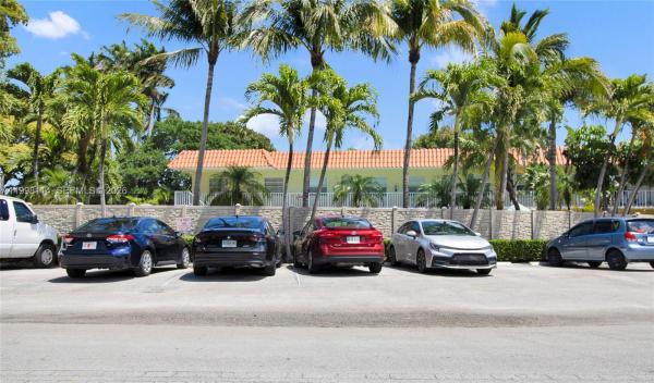 Fort Lauderdale, Florida 33305, image 1