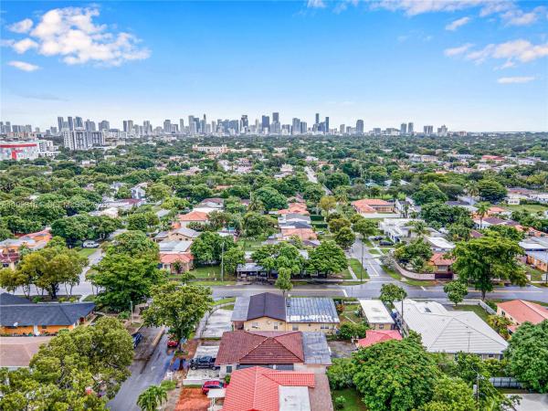 New Silver Crest, 2416 SW 12th St, Miami, Florida 33135, image 3