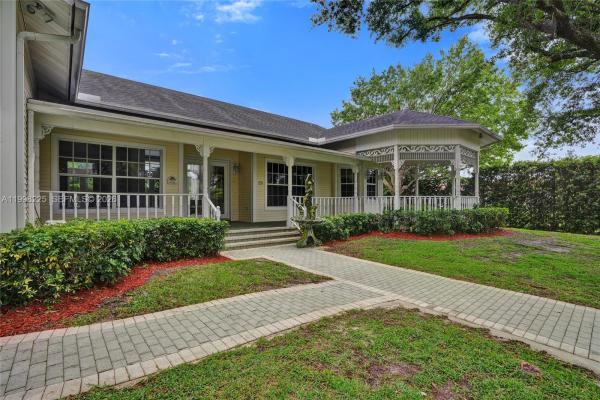 Plantation Acres, 12350 NW 6th St, Plantation, Florida 33325, image 2