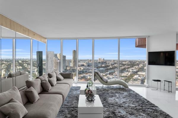 Portofino Tower, 300 S Pointe Dr #3105, Miami Beach, Florida 33139, image 1