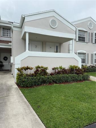 Centergate, 2260 SE 27th Dr #204-E, Homestead, Florida 33035, image 1