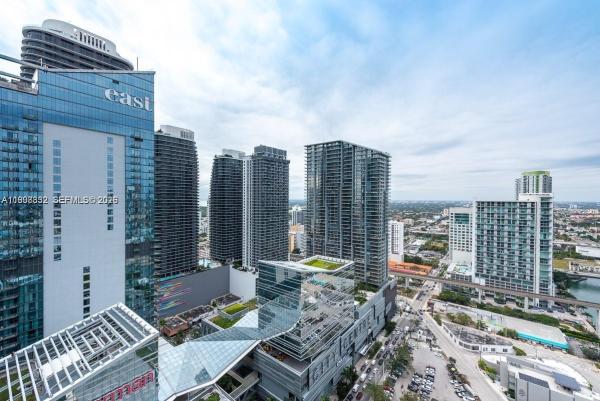 Reach Brickell City Centre, 68 SE 6th St #3006, Miami, Florida 33131, image 1