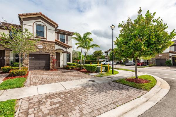 Turquesa, 8903 NW 184th Ter, Hialeah, Florida 33018, image 1