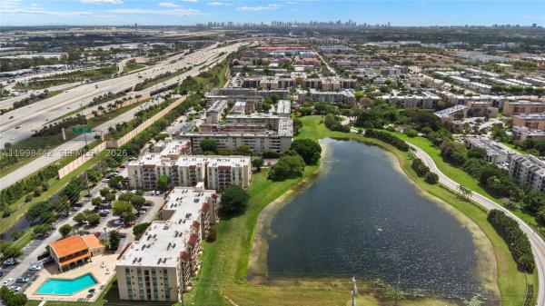 840 NW 87th Ave #405, Unincorporated Dade County, Florida 33172, image 1