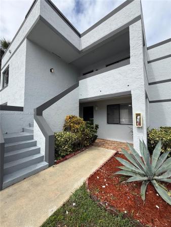 Racquet Club At Bonaventure, 155 Lakeview Dr #101, Weston, Florida 33326, image 1