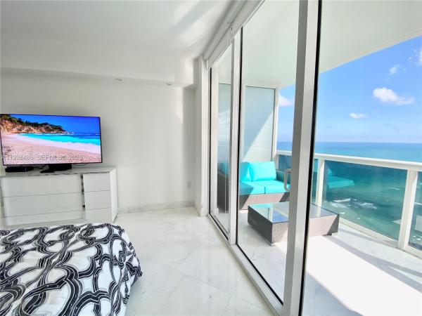 Beach Club 2, 1830 S Ocean Dr #3203, Hallandale Beach, Florida 33009, image 1