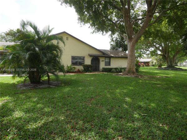 Lakes Of Boca Barwood, 23359 W Barlake Dr, Boca Raton, Florida 33433, image 1
