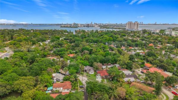Biscayne Heights, 8347 E Dixie Hwy, Miami, Florida 33138, image 1