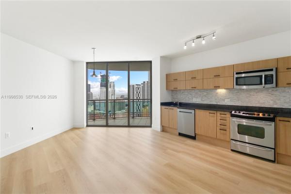Wind, 350 S Miami Ave #3413, Miami, Florida 33130, image 1
