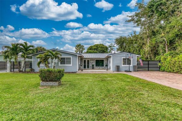 Malbrook, 17420 SW 84th Ct, Palmetto Bay, Florida 33157, image 1