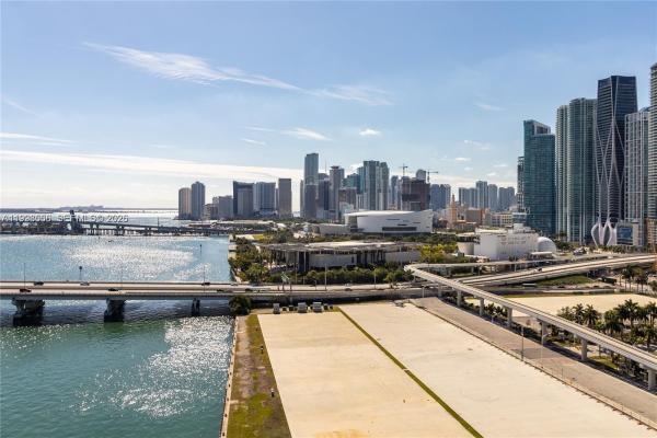 Venetia, 555 NE 15th St #26-J, Miami, Florida 33132, image 3