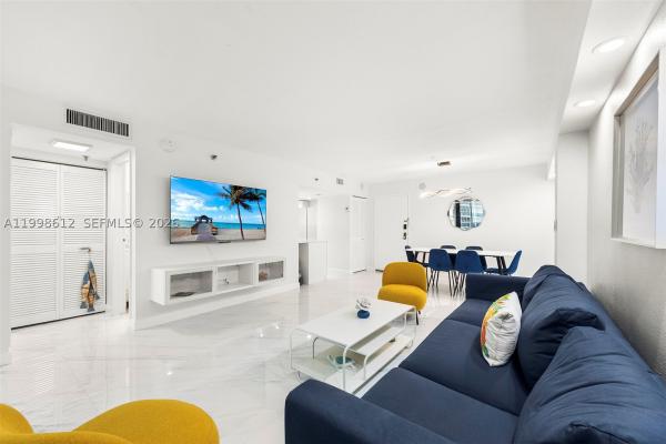 The Riviera, 2401 Collins Ave #1007, Miami Beach, Florida 33140, image 2
