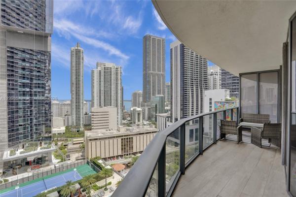 Brickell Heights East, 45 SW 9th St #2001, Miami, Florida 33130, image 1