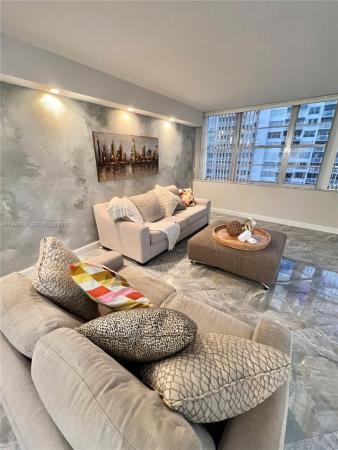 Del Prado, 18041 Biscayne Blvd #1104, Aventura, Florida 33160, image 1