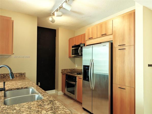 Veranda, 510 NW 84th Ave #412, Plantation, Florida 33324, image 2