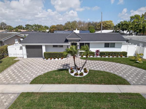 Imperial Point, 2161 NE 62nd Ct, Fort Lauderdale, Florida 33308, image 1