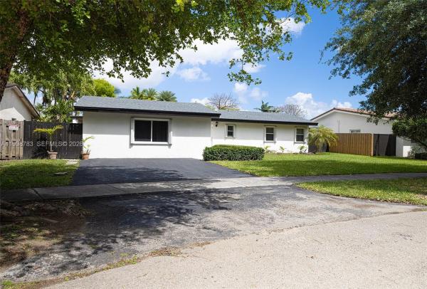 10241 SW 128th Ave, Unincorporated Dade County, Florida 33186, image 2