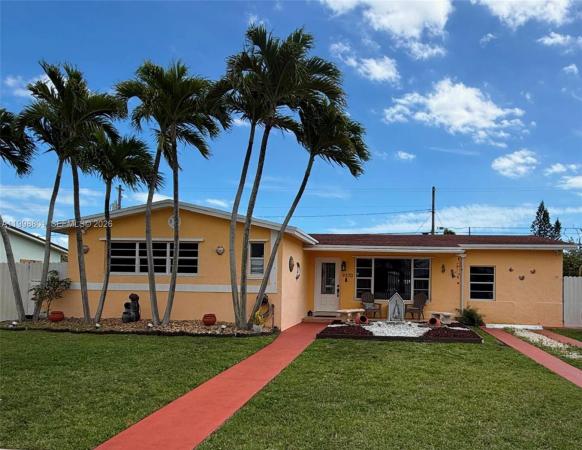 Cutler Ridge, 9370 Martinique Dr, Cutler Bay, Florida 33189, image 1