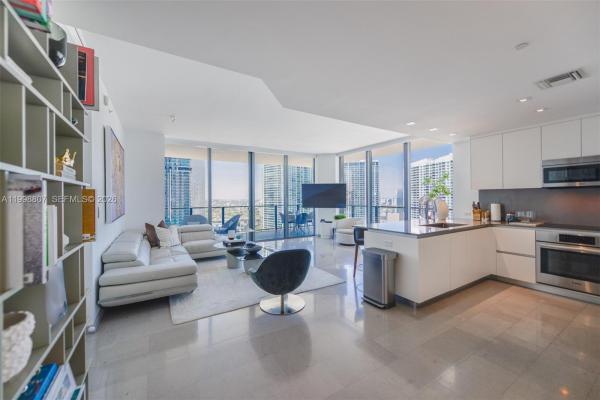 Reach Brickell City Centre, 68 SE 6th St #2312, Miami, Florida 33131, image 1