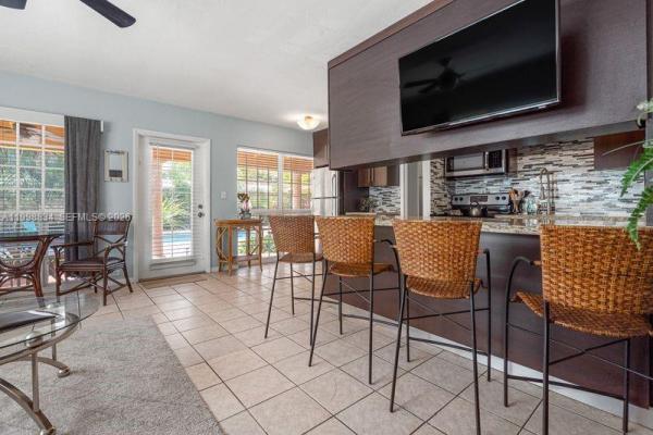 Dolphin Isles, 2033 NE 33rd Ave #1-3, Fort Lauderdale, Florida 33305, image 2
