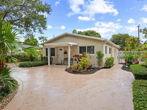 Virginia Gardens Residential, 6665 NW 39th St, Virginia Gardens, Florida 33166, image 3