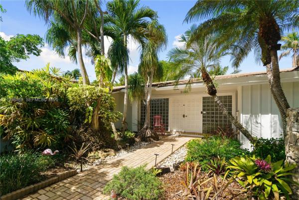 Montgomery East, 11490 SW 72nd Ct, Pinecrest, Florida 33156, image 3