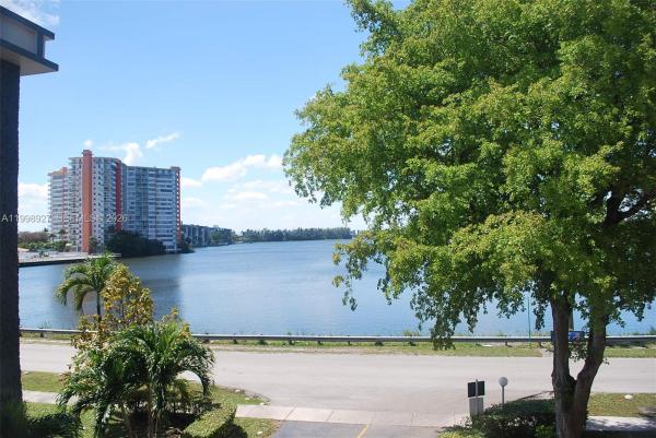 18707 NE 14th Ave #733, Unincorporated Dade County, Florida 33179, image 1