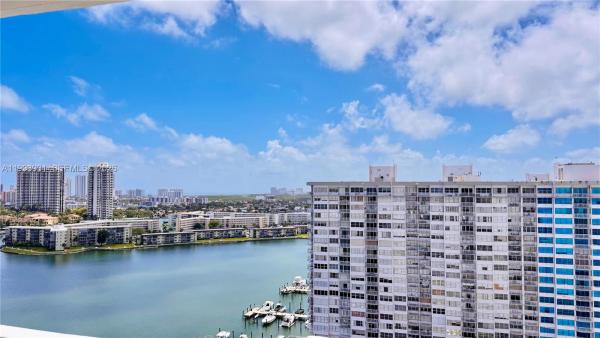 Commodore Plaza Century, 2780 NE 183rd St #2012, Aventura, Florida 33160, image 2