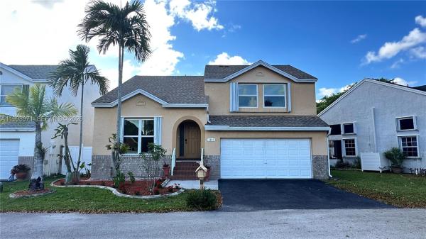 Scarborough, 1141 Scarborough Dr, Davie, Florida 33324, image 1