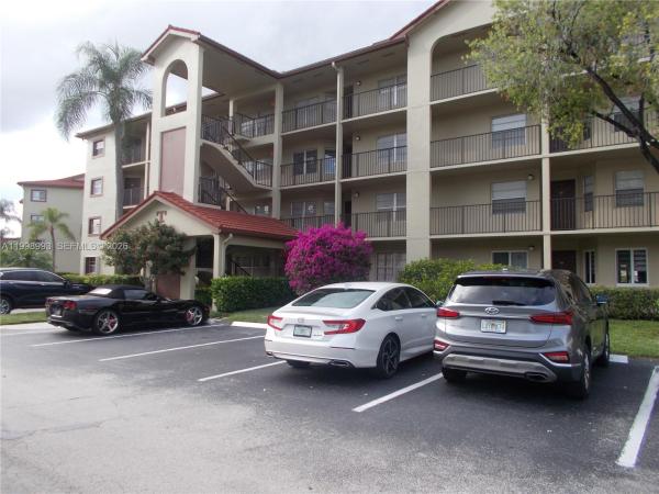 Ivanhoe At Century Village, 13001 SW 15th Ct #408T, Pembroke Pines, Florida 33027, image 3