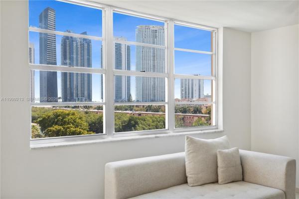 Winston Towers 100, 250 174th St #605, Sunny Isles Beach, Florida 33160, image 1