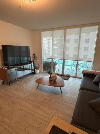 360, 7900 Harbor Island Dr #610, North Bay Village, Florida 33141, image 1