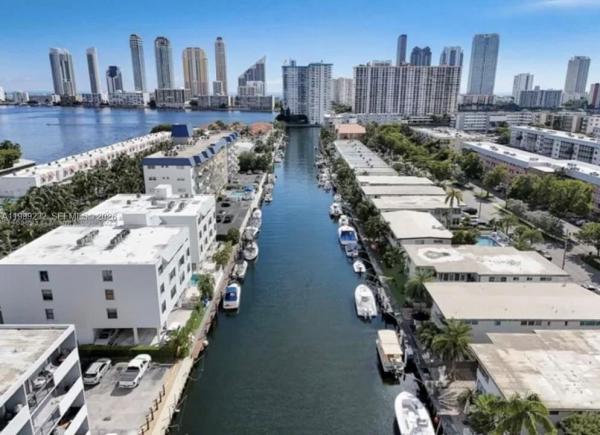 Eastern Shores, 3681 NE 170th St #4, North Miami Beach, Florida 33160, image 2