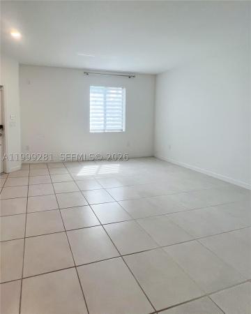 Paseos At Via Ventura, 20800 NE 5th Ct, Ives Estates, Florida 33179, image 1