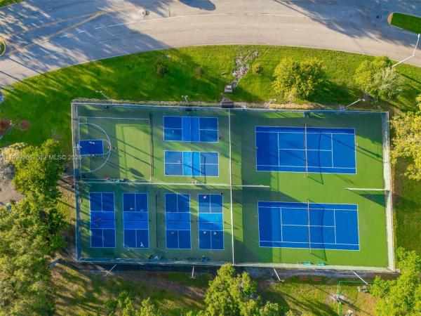 Pine Island Ridge, 9311 Orange Grove Dr #211, Davie, Florida 33324, image 1