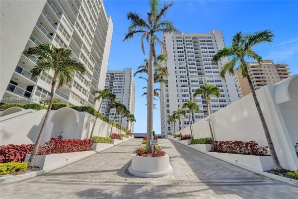 La Estates, 1880 S Ocean Dr #TS-706, Hallandale Beach, Florida 33009, image 2