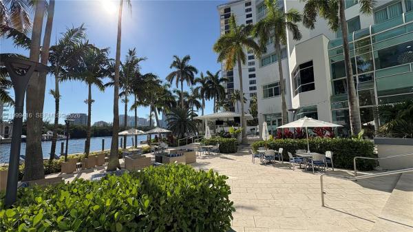 Gallery One, 2670 E Sunrise Blvd #309, Fort Lauderdale, Florida 33304, image 2